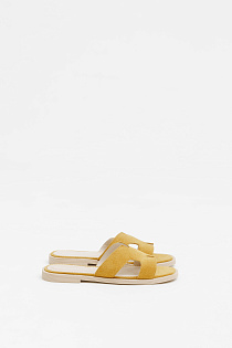 Nicole YELLOW